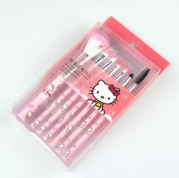Hello Kitty Makeup Brushes Set - Picture 3 of 4